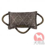 三つのハンドル付噛むクッショパッ(ド(33x23cm)