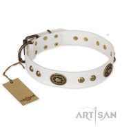 FDT Artisan "Adorable Dream" 犬用首輪 オリジナル白革 FDT Artisan "Adorable Dream" 犬用首輪 オリジナル白革