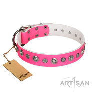 FDT Artisan "Pink Faerie" 犬用ピンク革 首輪 FDT Artisan "Pink Faerie" 犬用ピンク革 首輪