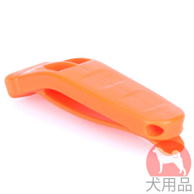 フレンチブルドッグとイングリッシュブルドッグの犬訓練用ホイッスル